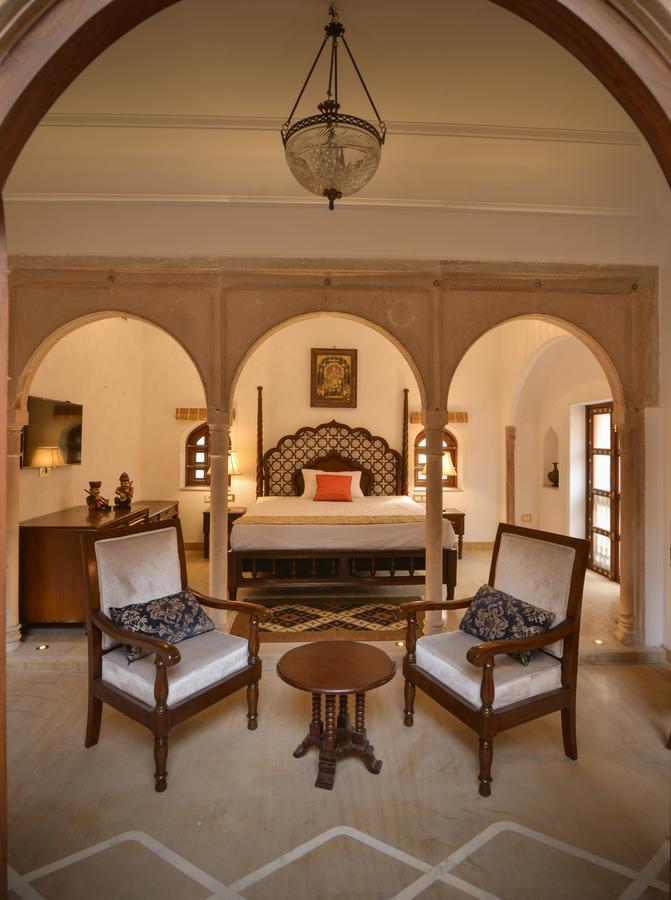 Haveli Dharampura & Golden Haveli- Unesco Awarded Boutique Heritage Hotel 5*