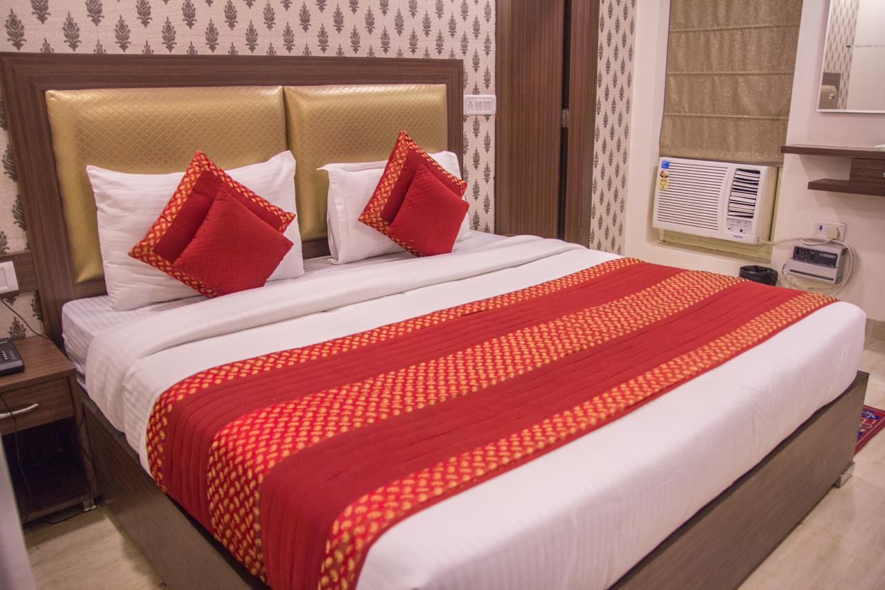 Hotel Pawan Plaza Near Sir Ganga Ram Hospital