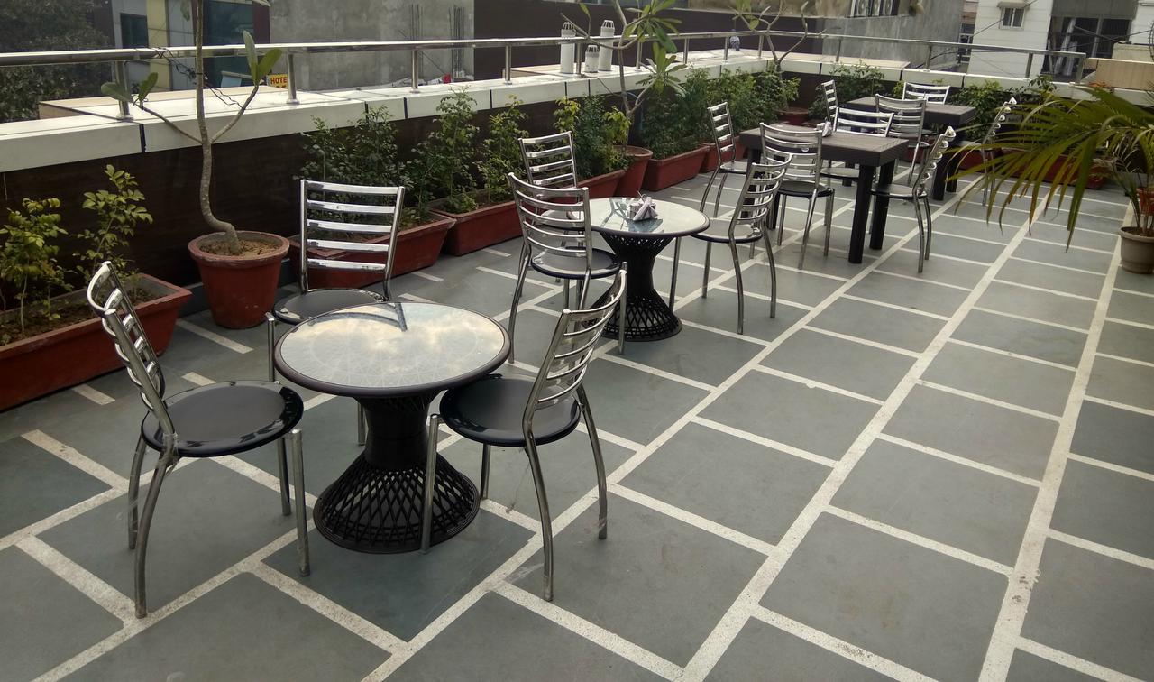 Pawan Plaza Near Sir Ganga Ram Hospital Delhi (National Capital Territory of India)