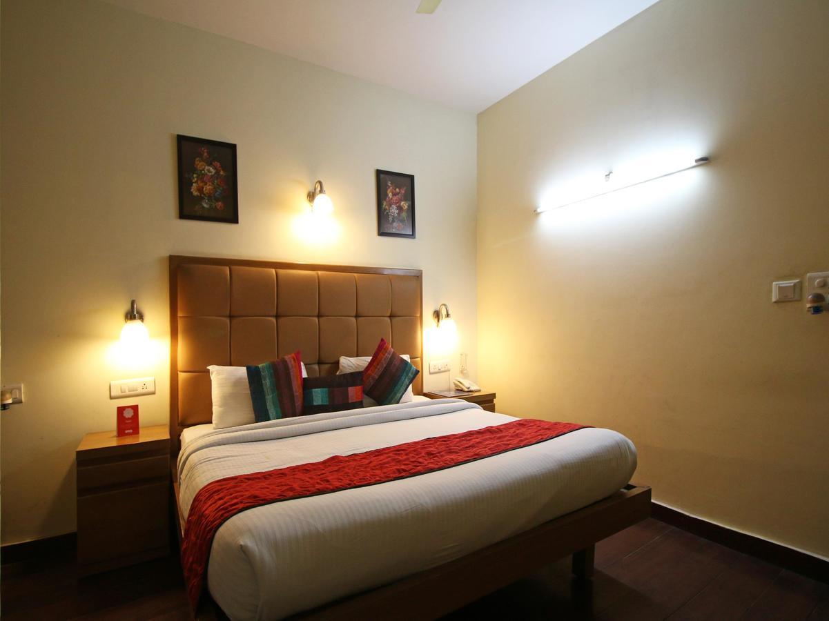 Oscar - Hauz Khas