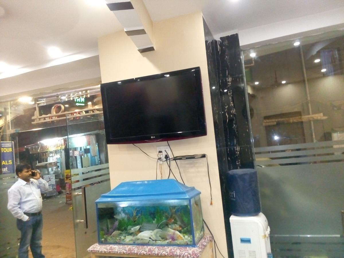 Star International New Delhi