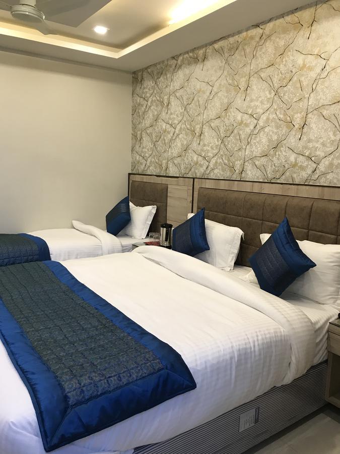 Merry Gold Hotel 3*