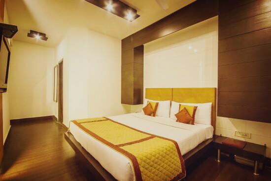 Hotel New Walnut Castle