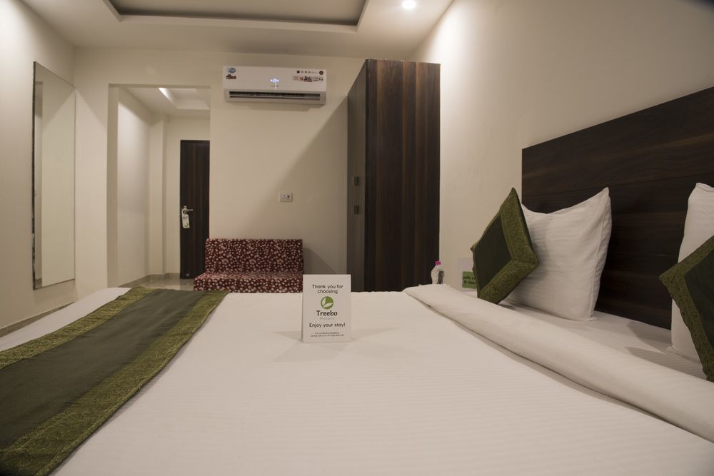 Hotel O Lakshya 3*