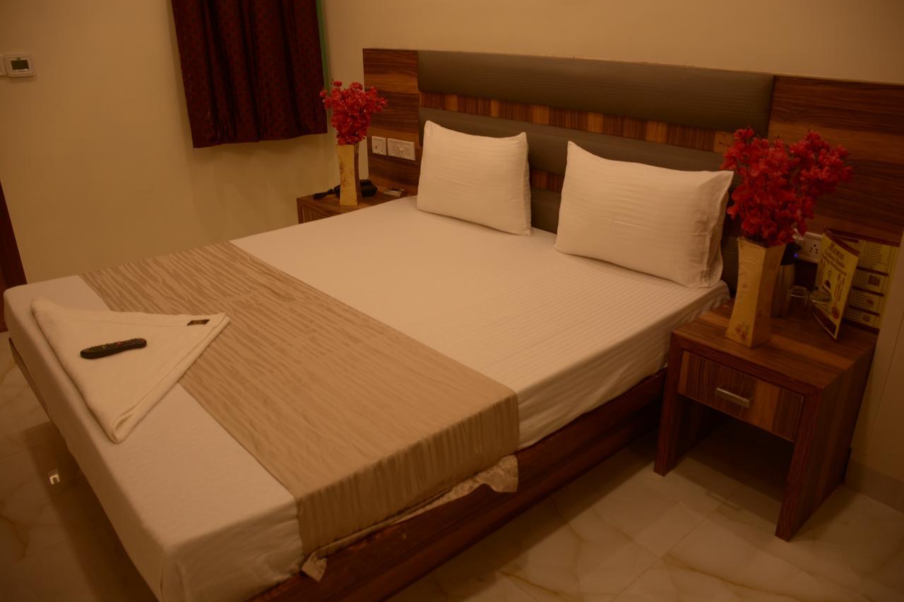 Golden Oasis - A Well Hygiene Hotel Paharganj