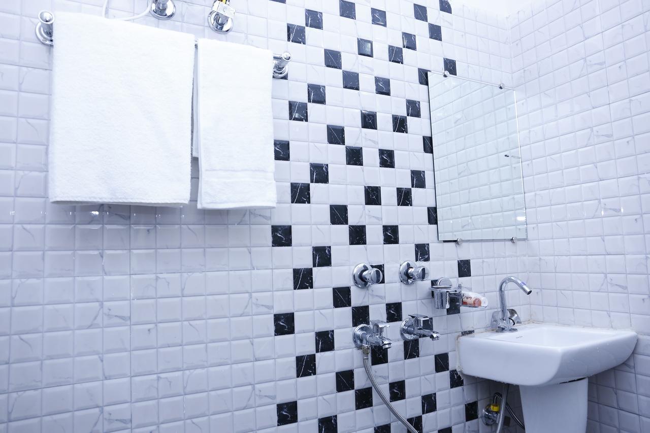 O Pearl Residency Hotel 3*