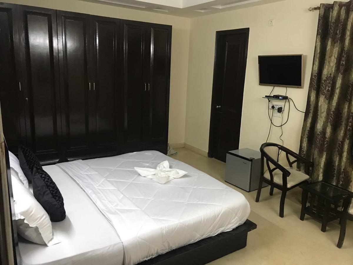 Shobha Palace Hotel