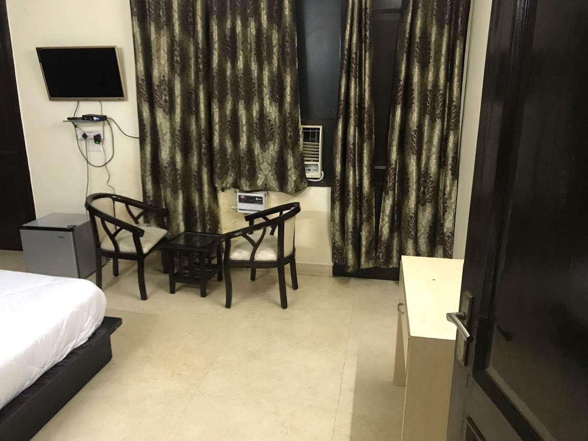 Hotel Shobha Palace New Delhi