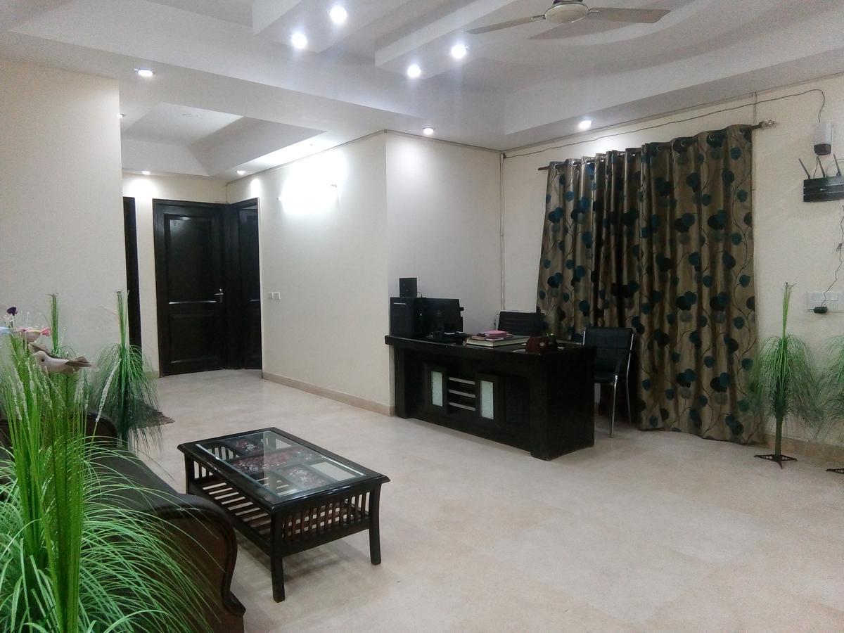 Shobha Palace Hotel New Delhi