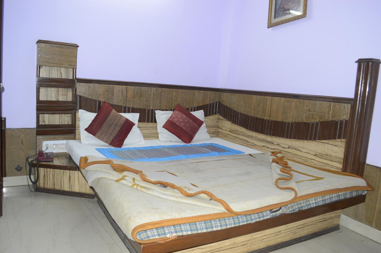 Yes Boss By Backpackers Heaven Right In Centre Of 3* New Delhi