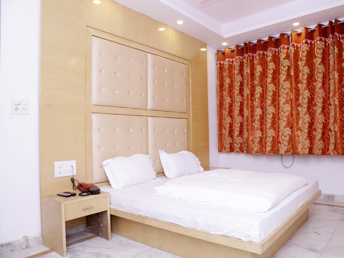 The Gold - Paharganj Hotel 3*