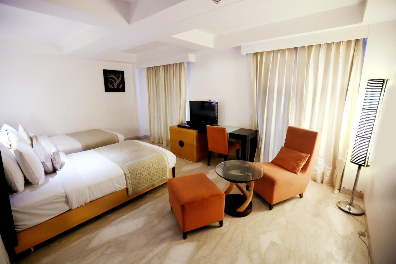Venizia Sarovar Portico Hotel New Delhi