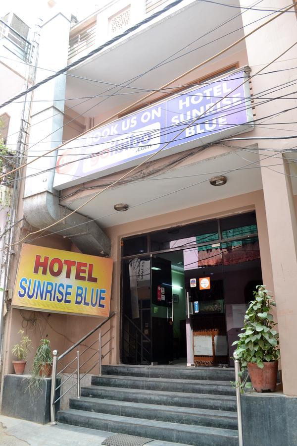 Lodge Airport Sunrise Blue Delhi (National Capital Territory of India)
