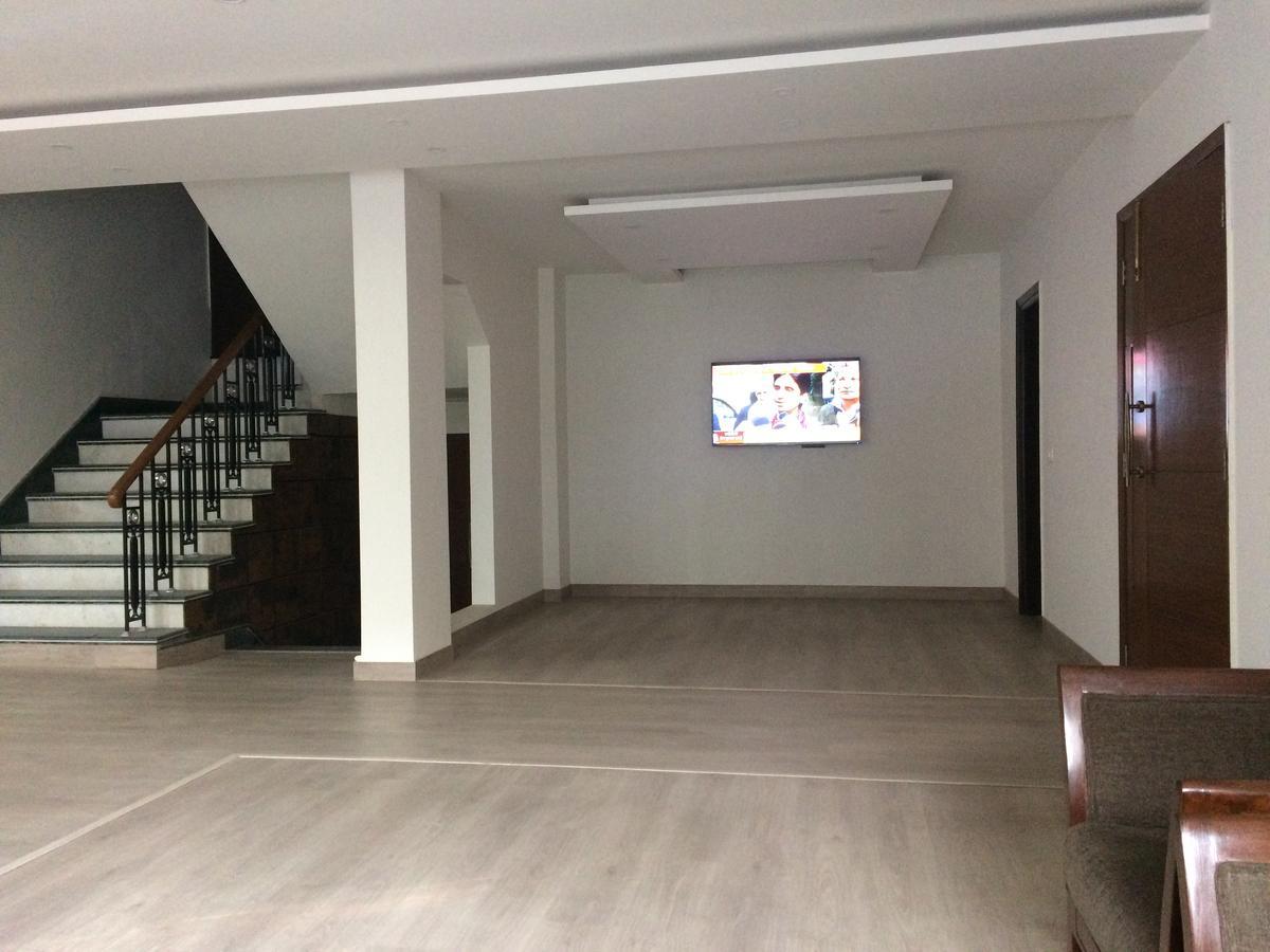 Hotel Lords New Delhi