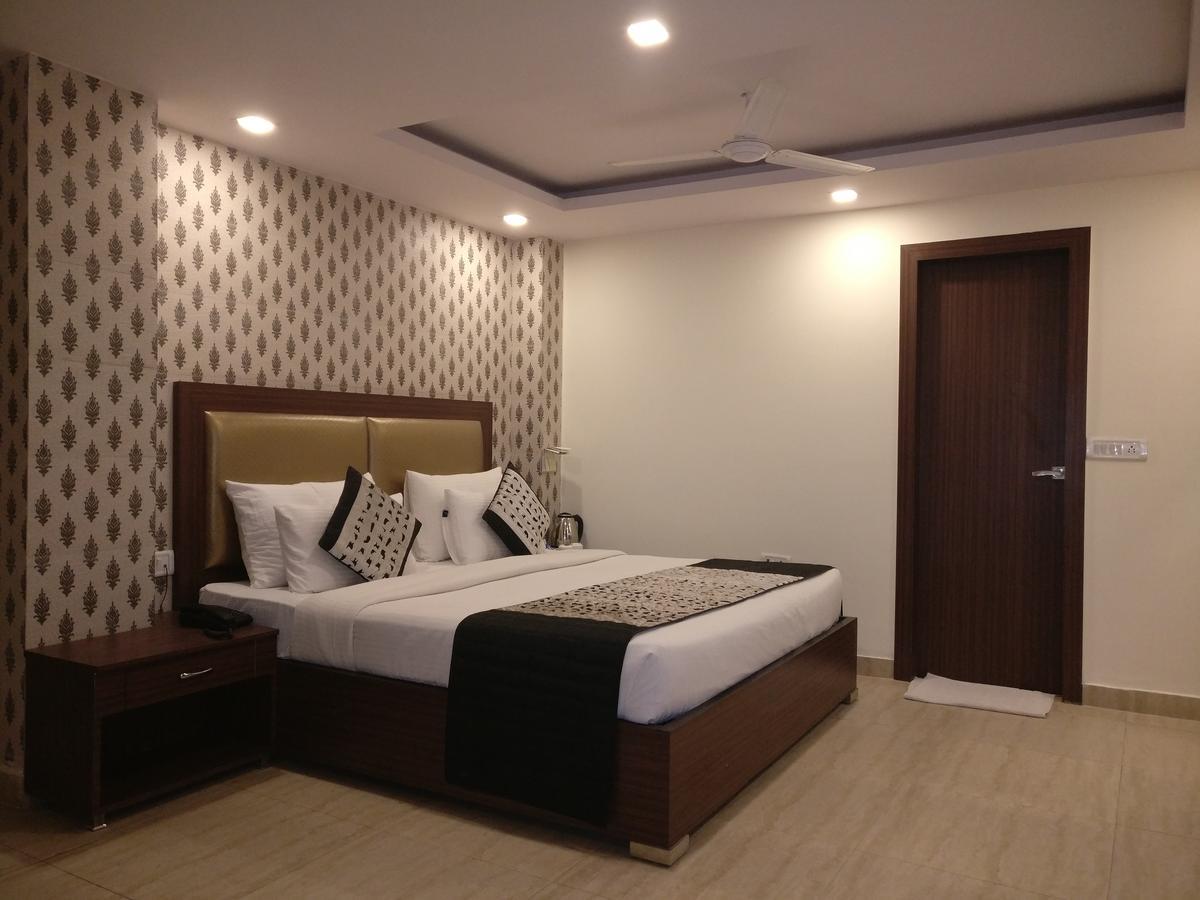 Pawan Plaza Near Sir Ganga Ram Hospital 3* Delhi (National Capital Territory of India)
