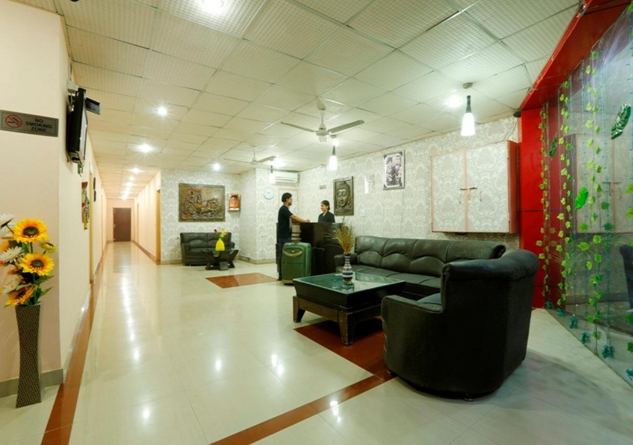 Lotus Dwarka Hotel 3*