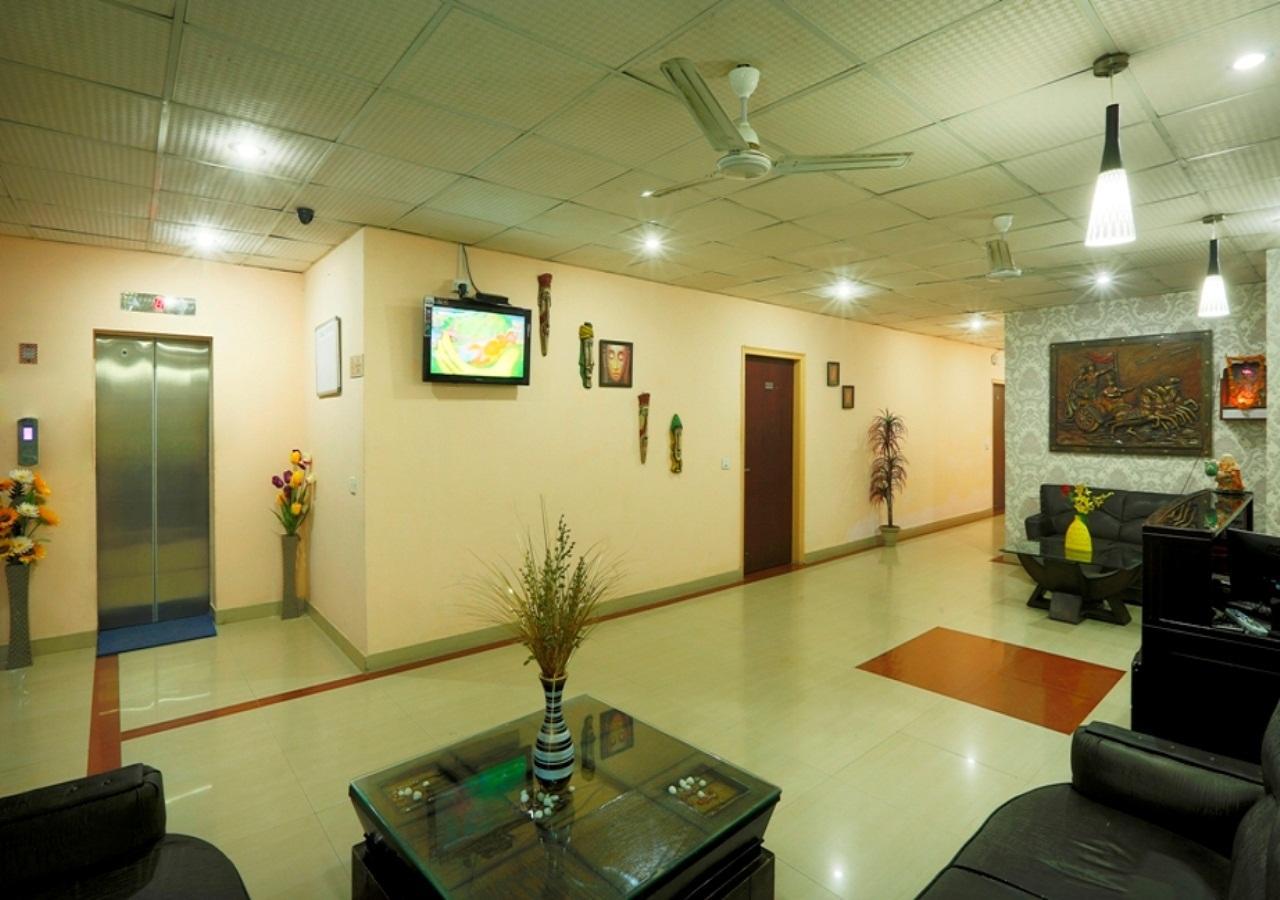 Lotus Dwarka 3*