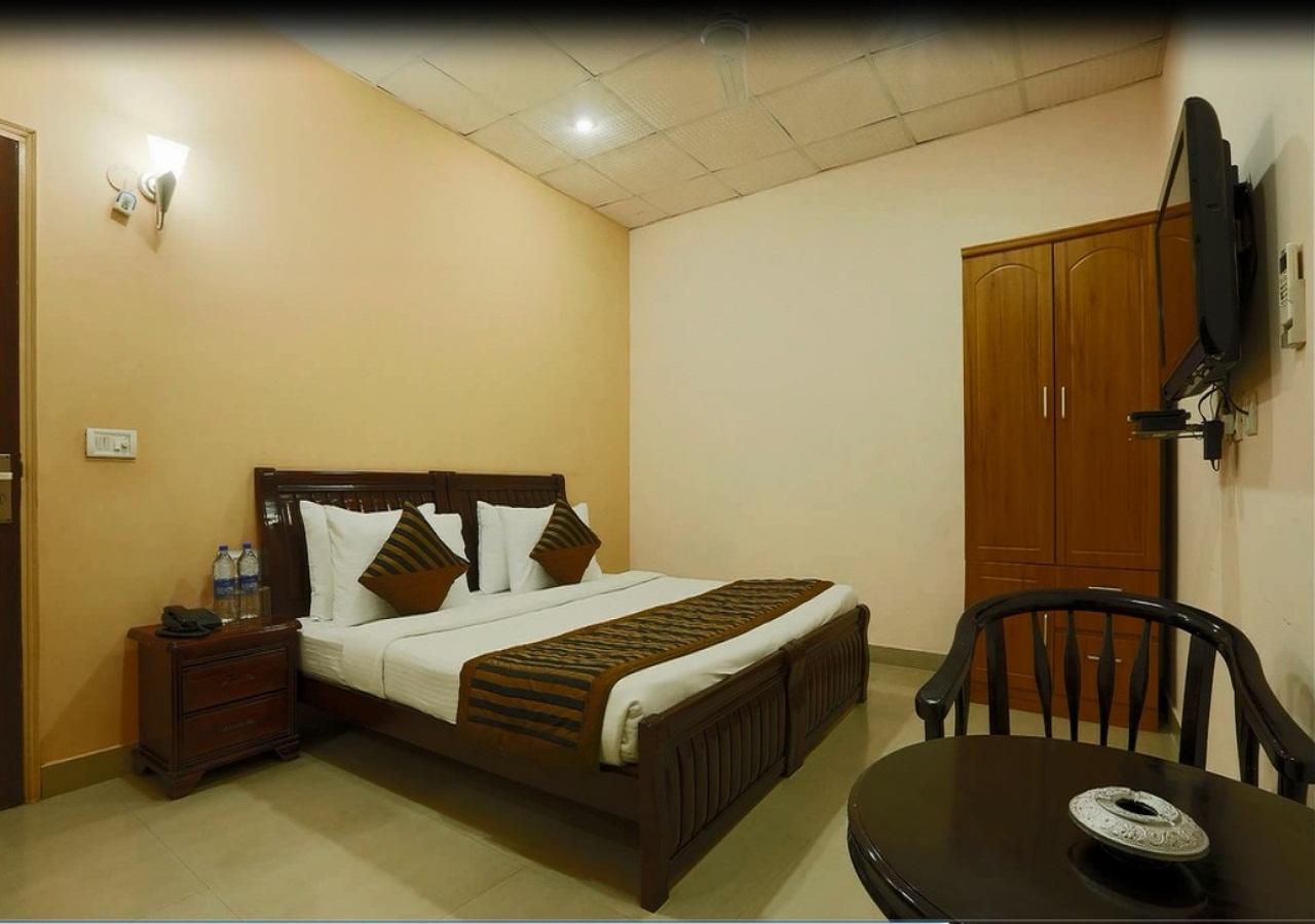Lotus Dwarka 3* Delhi (National Capital Territory of India)