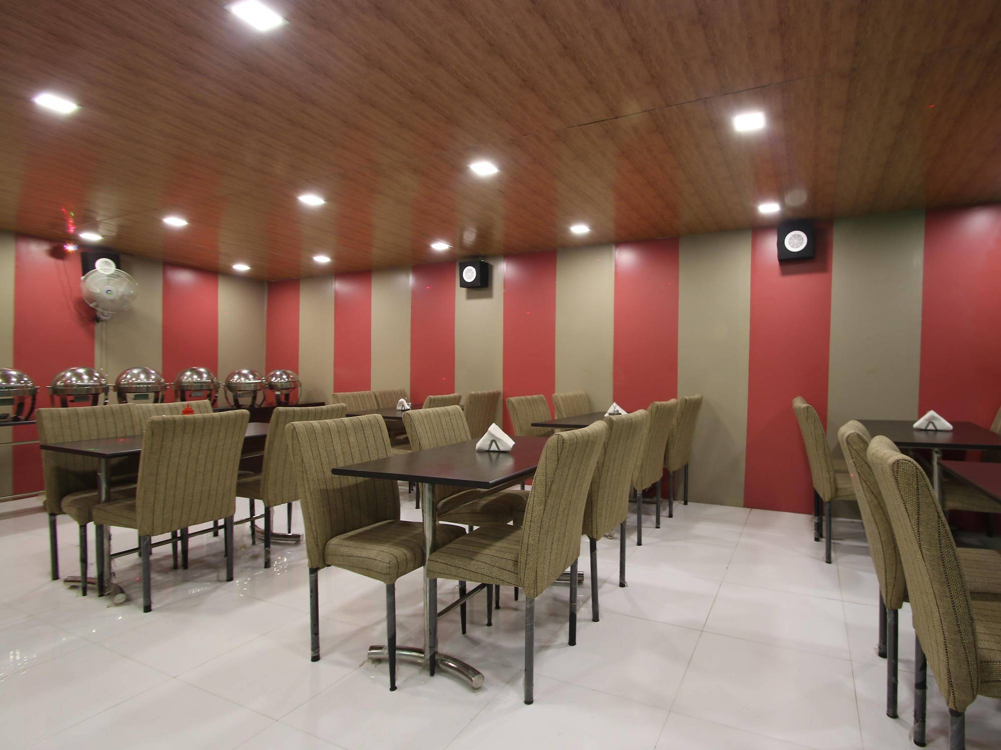 Hill Palace -near Karol Bagh Metro Station 3*
