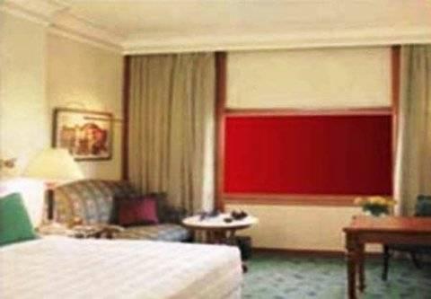 Hotel Delhi Heights