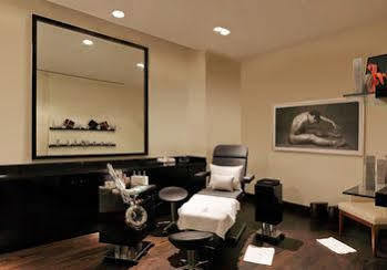Mantra Amaltas Hotel New Delhi