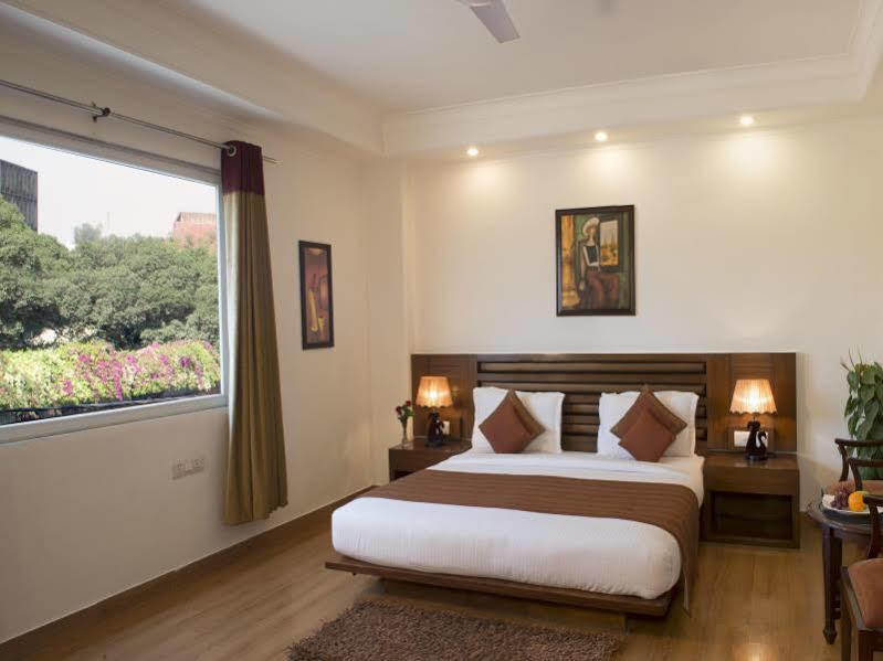 Anila Naraina Vihar New Delhi