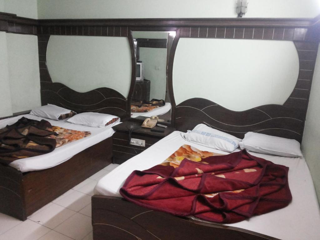 Hotel Neha *