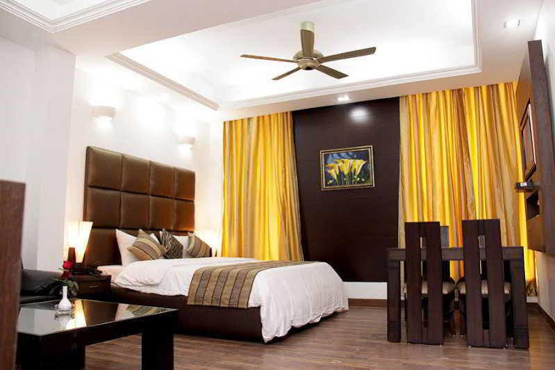 Fabhotel Cameron