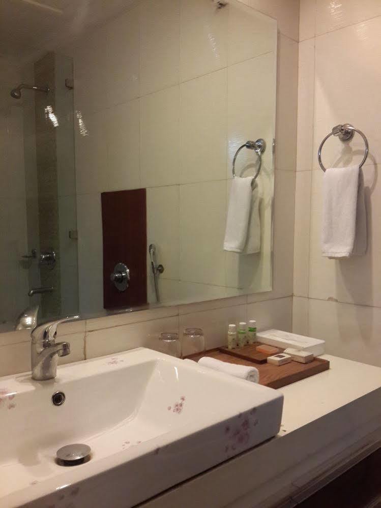 Corporate Regency Hotel