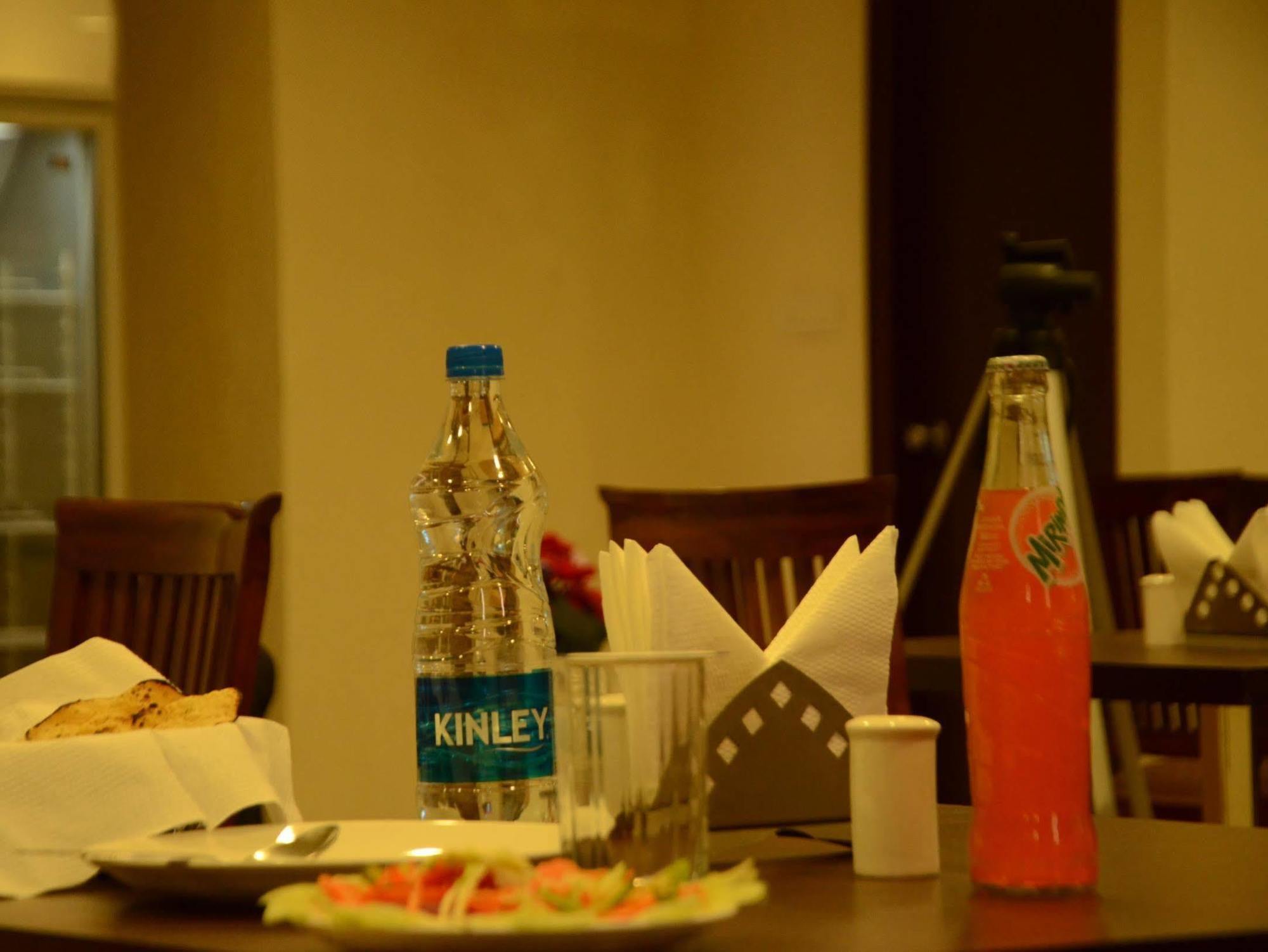 Pals New Delhi