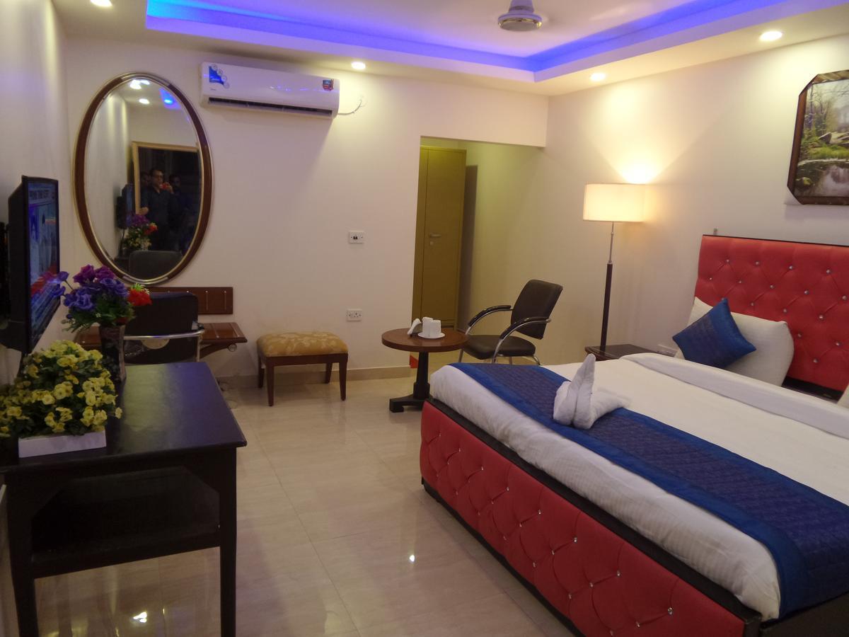 Hotel Airport Mahal Nova Deli