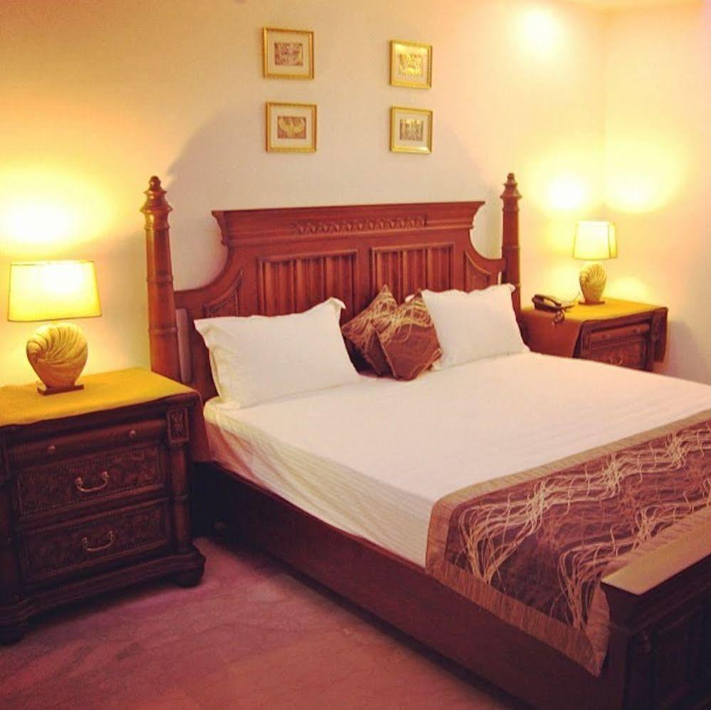 Skylink Bed & Breakfast New Delhi