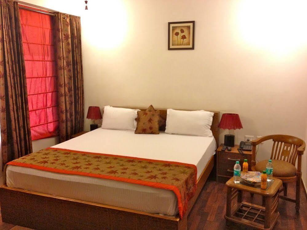 Skylink Bed & Breakfast New Delhi