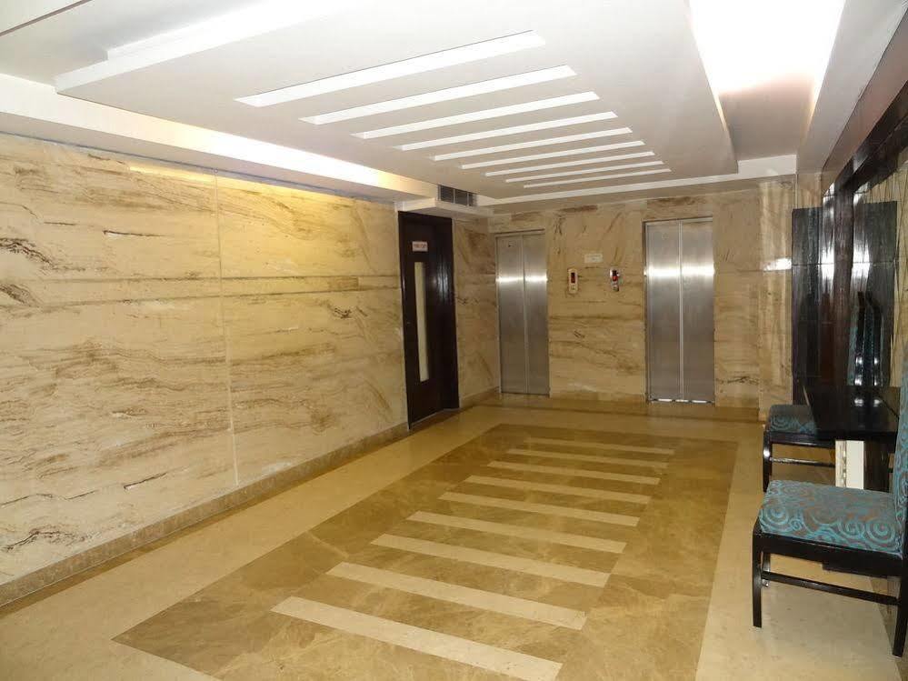 Venizia Sarovar Portico New Delhi