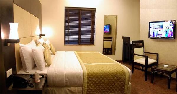 Hotel Liv - Naraina New Delhi