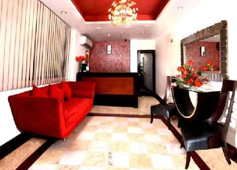 Shanti Palace West Patel Nagar Hotel 3*