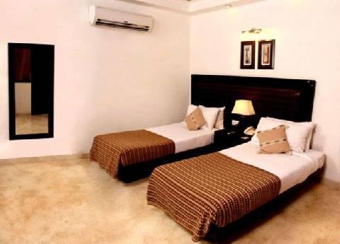 Shanti Palace West Patel Nagar 3* New Delhi