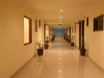Hotel Hanuwant Palace 3*