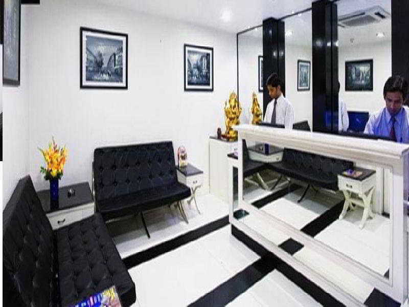 Parkland, Sufderjang Enclave Hotel 3*