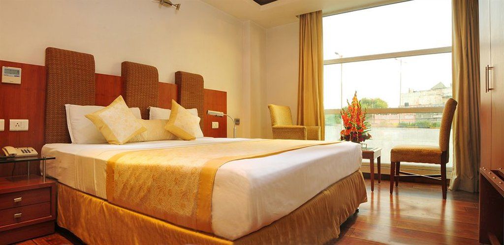 Palm Do'r Near Railway Station Hotel 3*