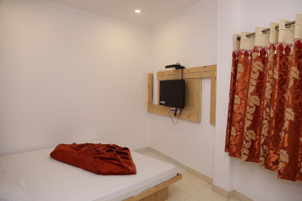 Hostel Backpackers Heaven New King - Train Station New Delhi