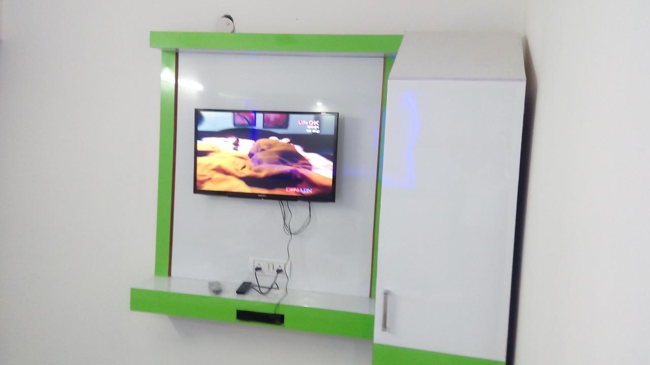 Sachi Dx Hotel