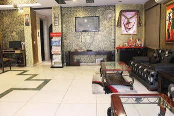 Fabhotel Swiss International Patel Nagar 3*