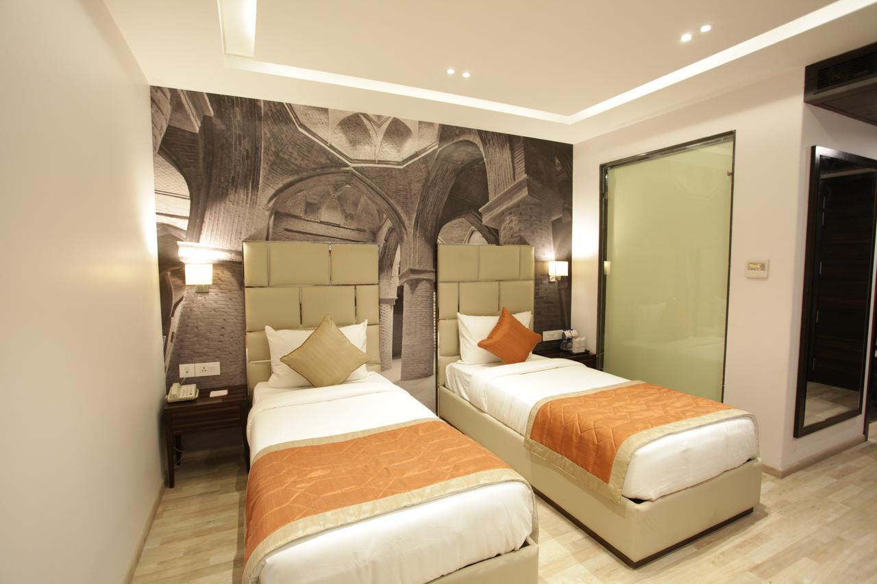 Kaisons Hotel New Delhi