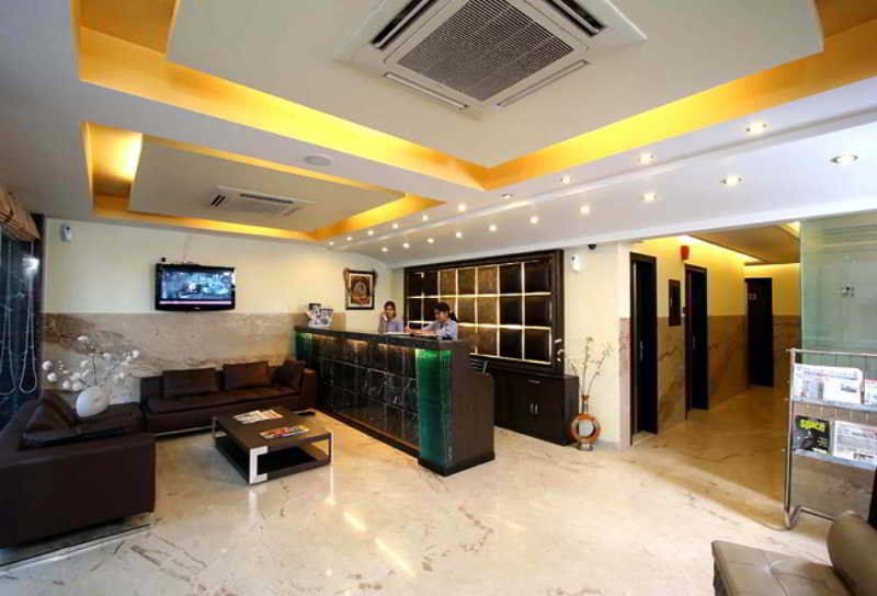 Kingston Park - Karol Bagh 3*