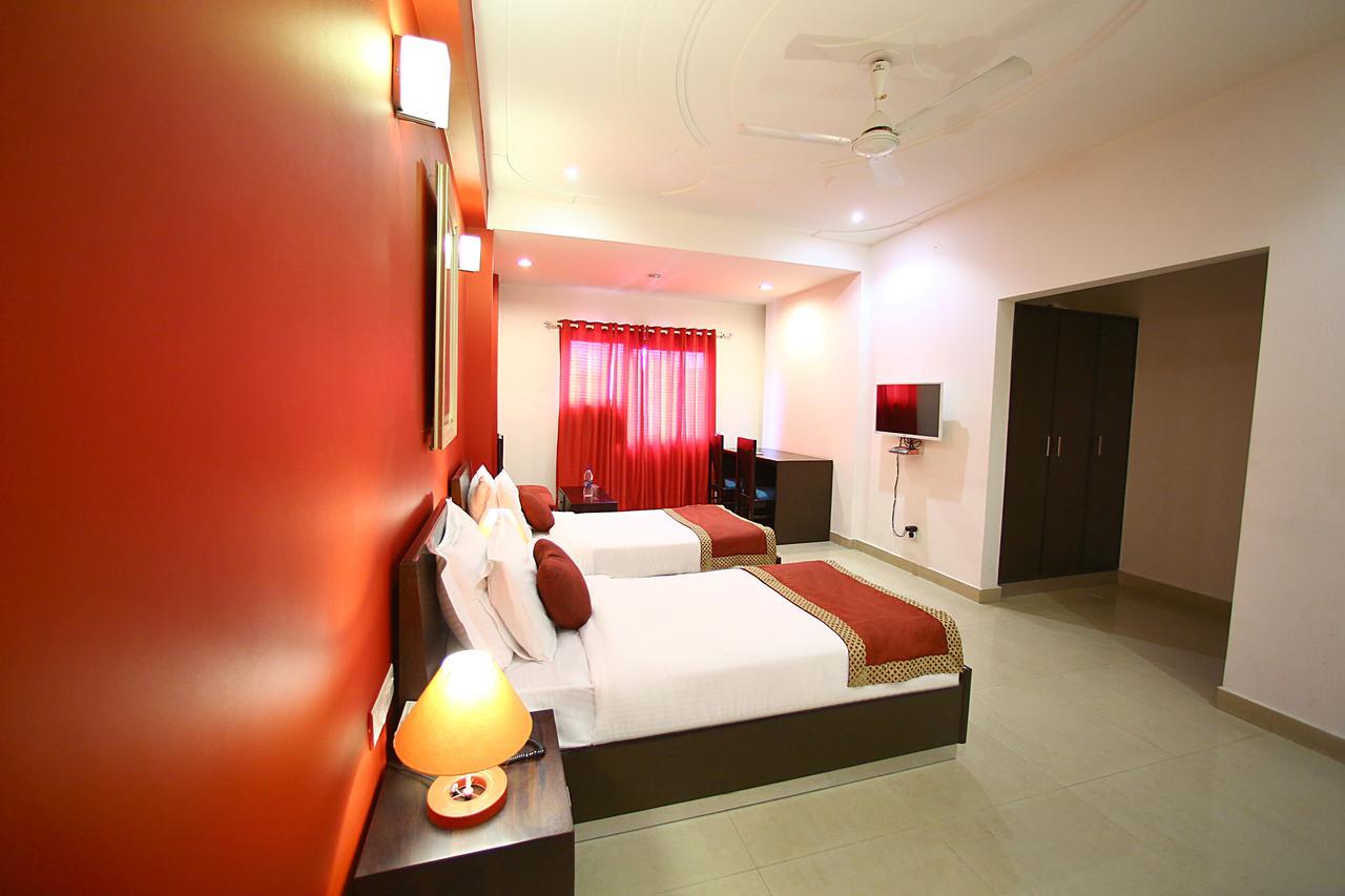 Lohmod At National Highway 8 - Free Airport Transffer Hotel New Delhi