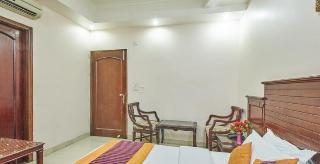 Legend - Walk-in From Railway Station 3* New Delhi