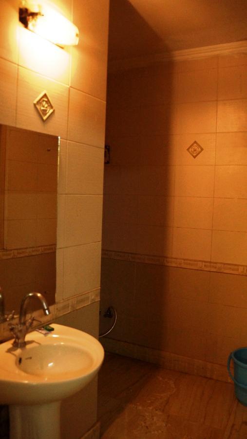 Hotel Maxfort Airport 2*