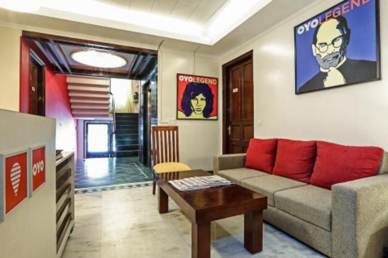 Hotel Oyo Townhouse 002 Park 2*