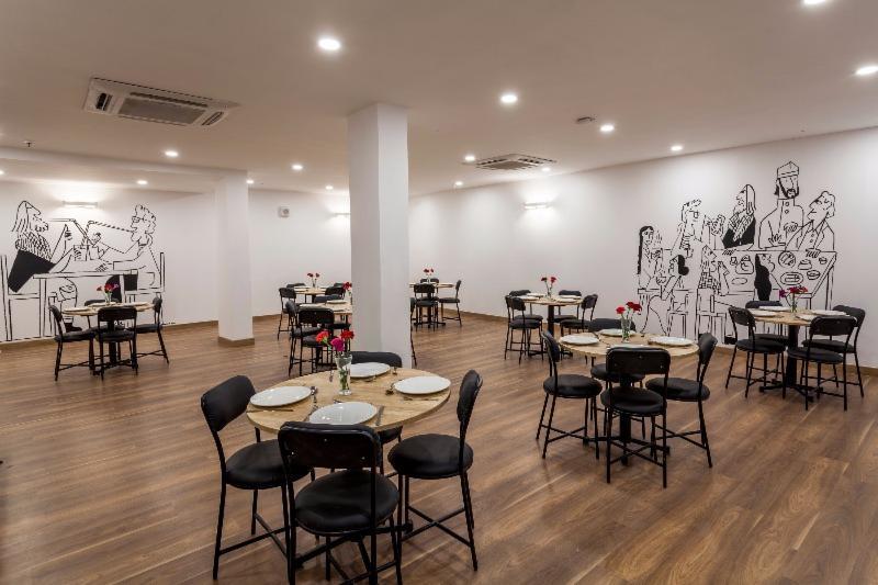 Hotel Oyo Townhouse 008 Greater Kailash 2*